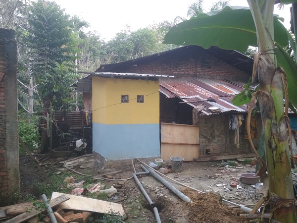 Warga Bukit Panjang Peroleh Bantuan Sanimas