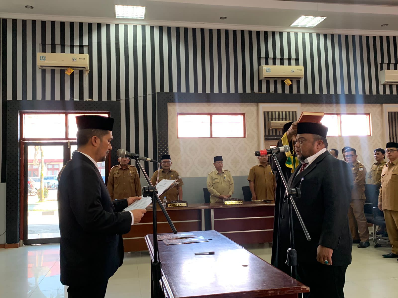 Pj Bupati Syakir Lantik Yusrizal Jadi Penjabat Sekdakab Agara