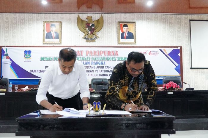 DPRD Tebingtinggi Gelar Paripurna Ranperda APBD TA 2025 Dan RTRW Serta Pengesahan 10 Pemperda