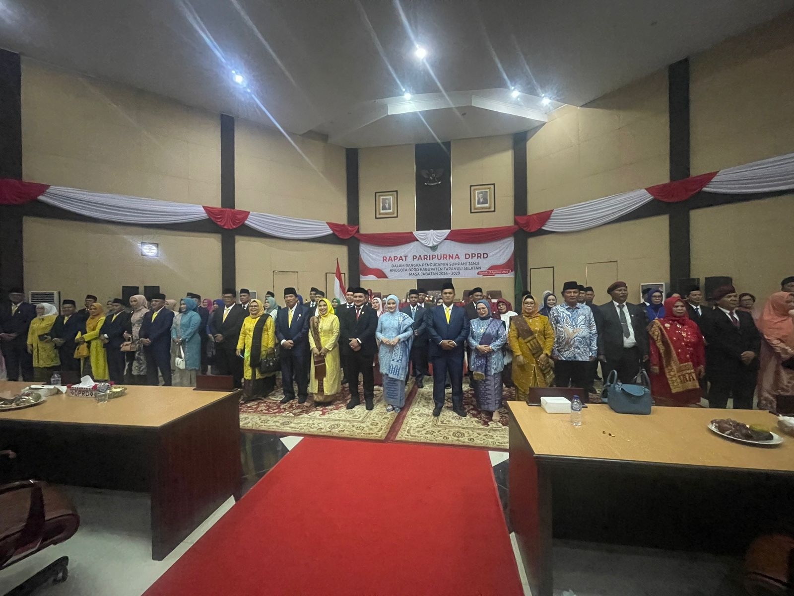 35 Anggota DPRD Tapsel Periode 2024-2029 Dilantik