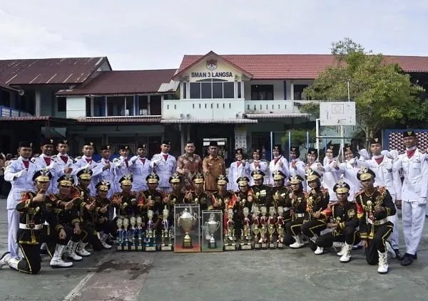 Ilham Pangestu Jadi Pembina Upacara Di SMA Negeri 3 Langsa