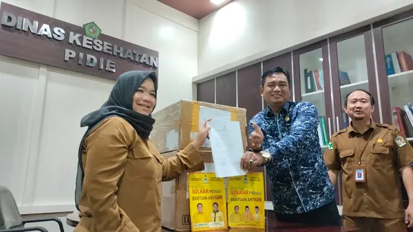 DPD II Golkar Pidie Salurkan Rapid Tes Antigen
