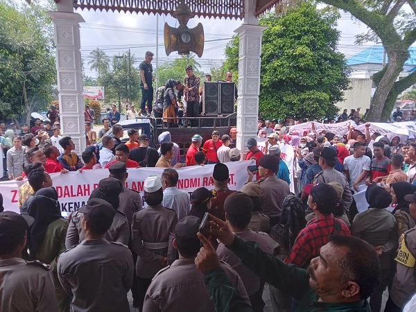 Unras Damai Kecam Penyegelan Kantor Dan Penyebar Fitnah Bupati Batubara