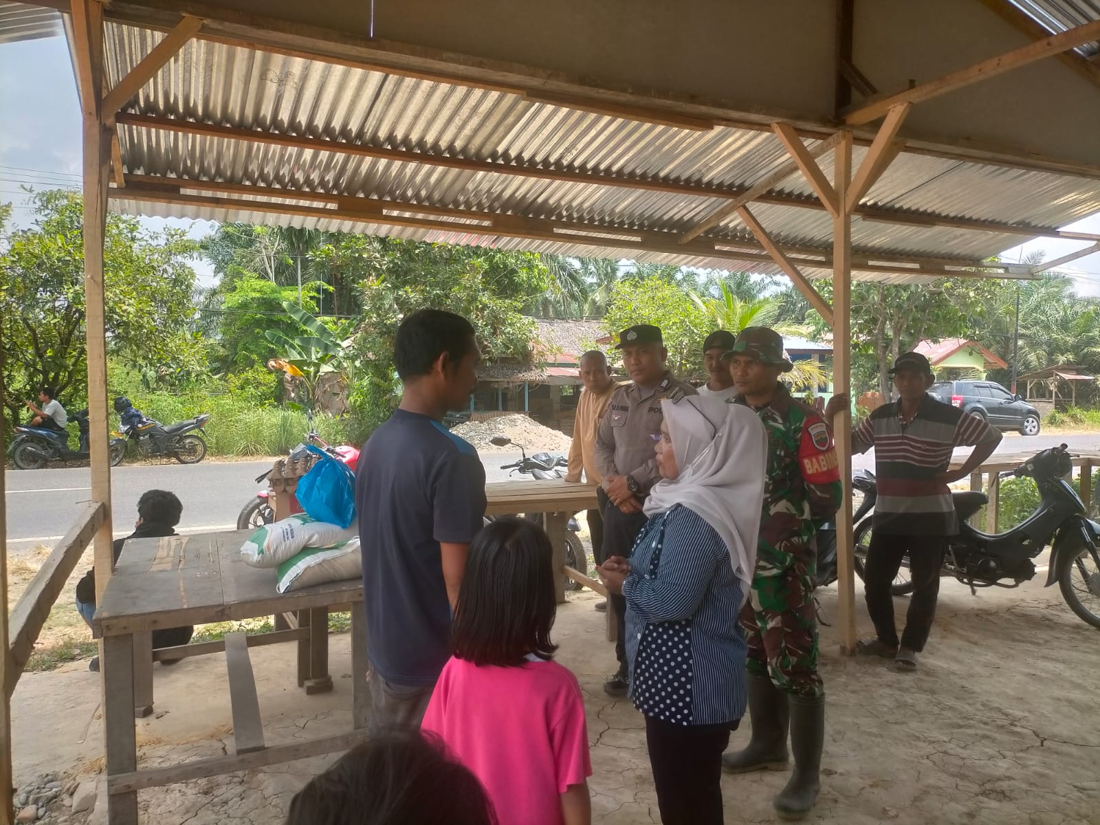 Diduga Akibat Korslet, Ruang Dapur Rumah Pasaribu Jadi Abu
