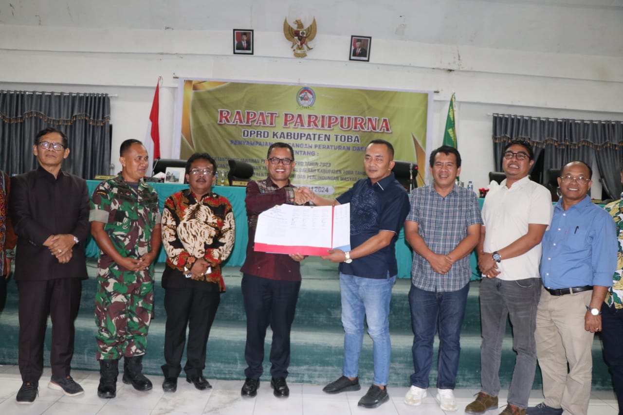 Pemkab Dan DPRD Toba Tandatangani Nota Kesepakatan Ranperda Pertanggungjawaban APBD 2023