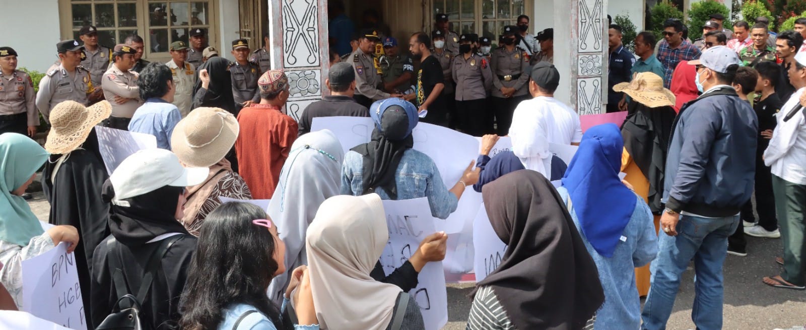 Kelompok Masyarakat Arwana Unras Minta Perlindungan DPRD P.Siantar