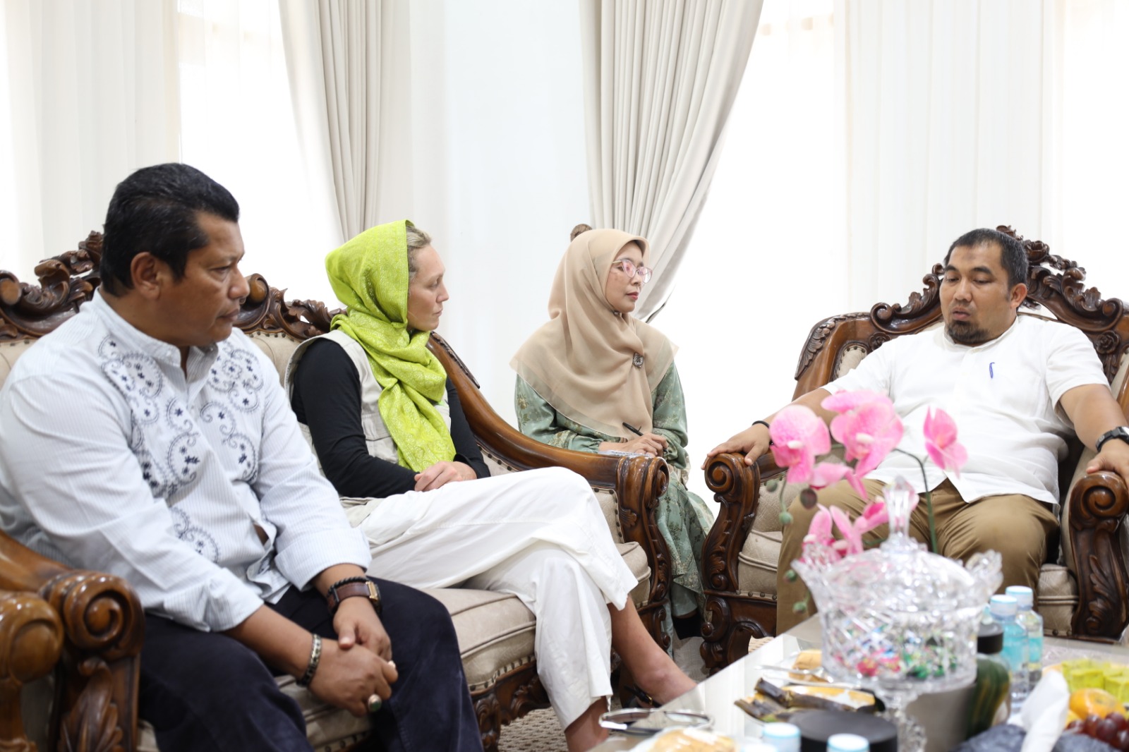 Pengurus Muslim Aid United Kingdom Dan YKMI Kunjungi Aceh Besar