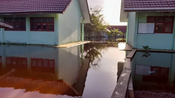 Pasca Banjir Sejumlah Sekolah Di Aceh Singkil Masih Libur