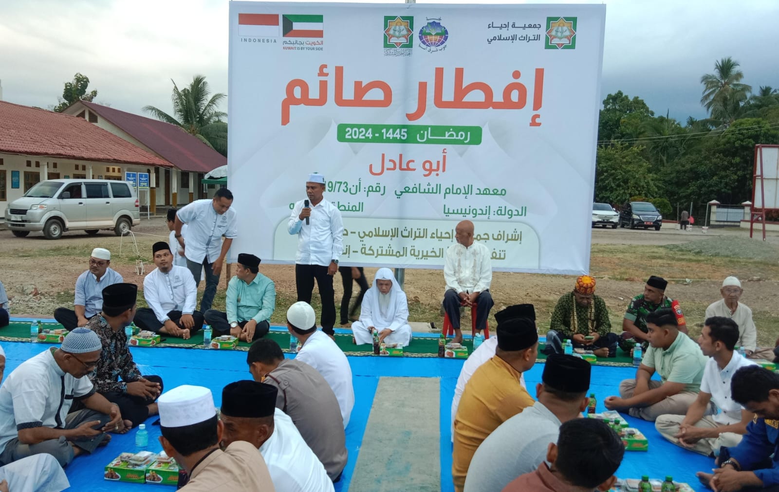 Kadisdik Dayah Aceh Besar Buka Puasa Bersama Ratusan Anak Yatim