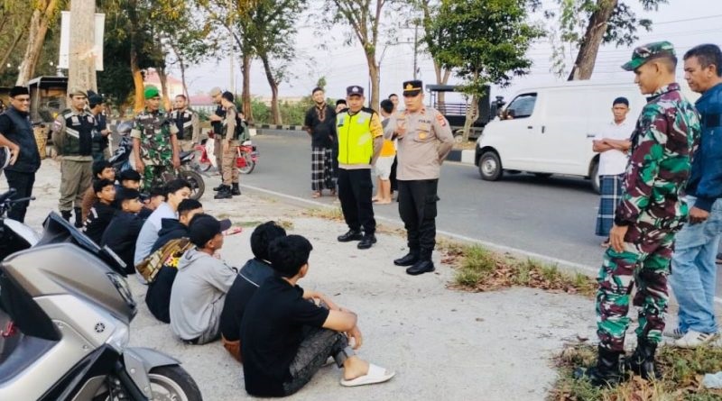 Polisi Dan Warga Patroli Bersama Bubarkan Balap Liar