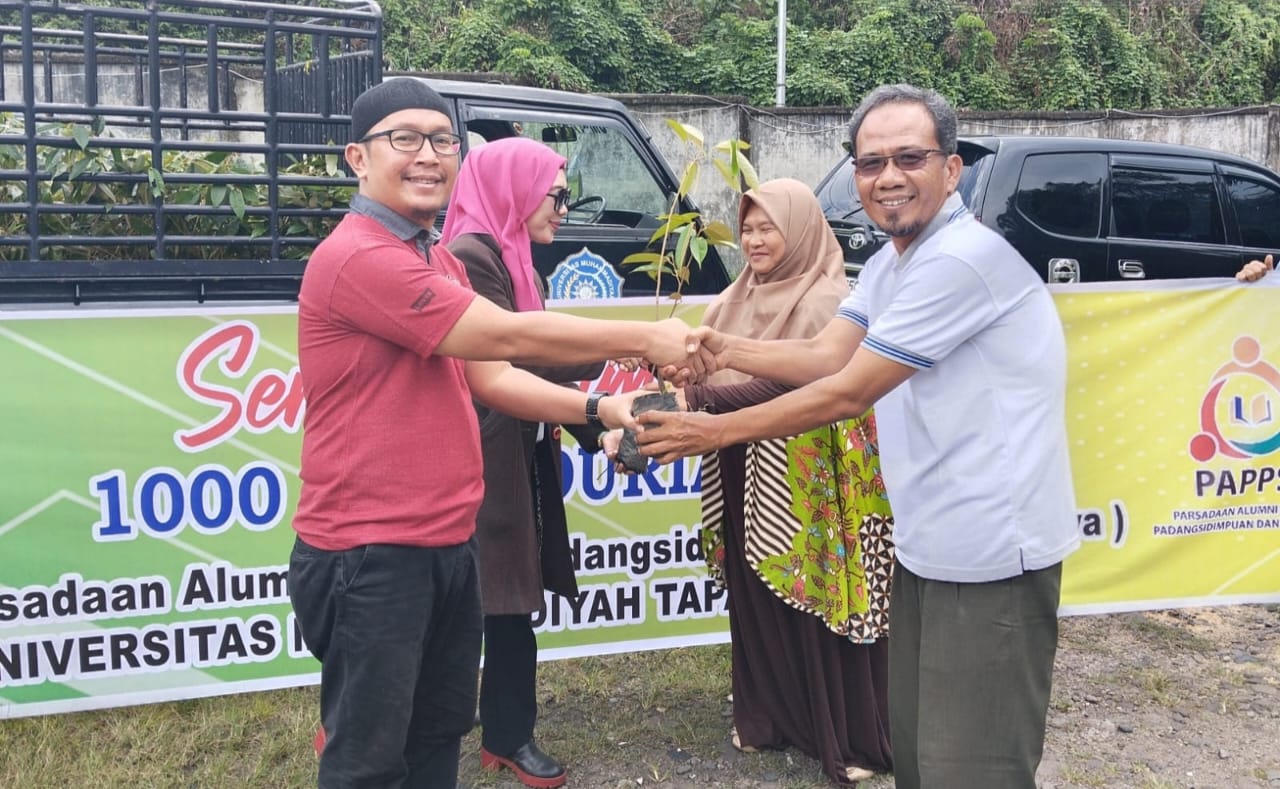 UM Tapsel Salurkan 1000 Bibit Durian Bantuan PAPPSI