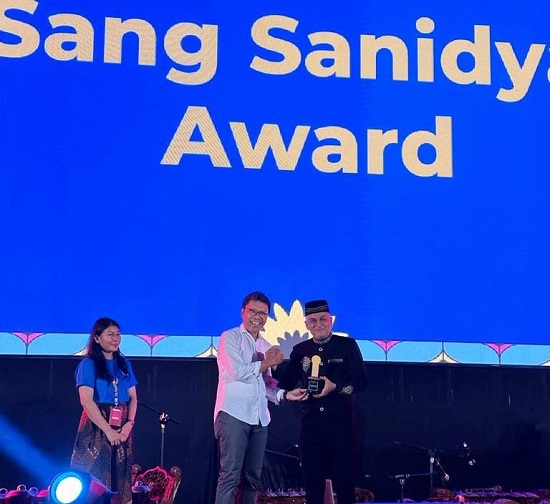 Pemko Langsa Raih Penghargaan Sang Sanidya Award