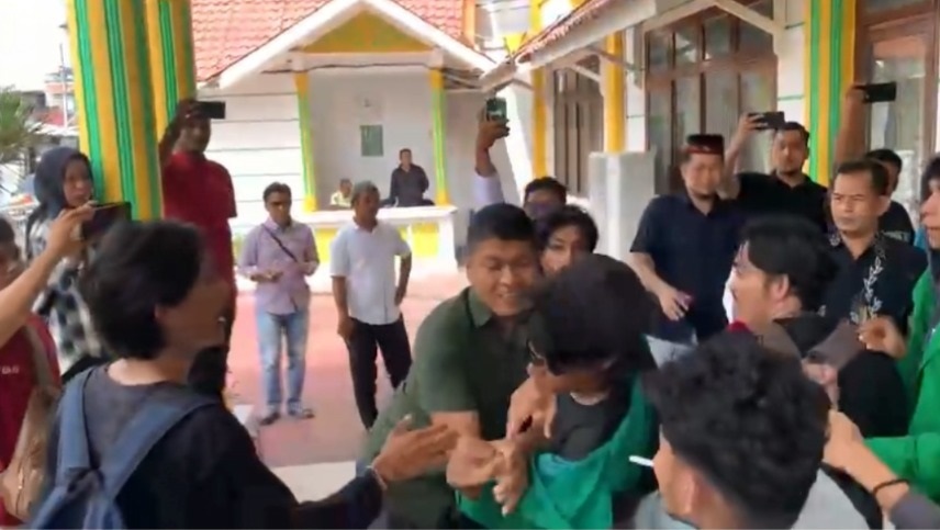 Petugas Unimal Diduga Cekik Mahasiswa Demo UKT Dan Pelecehan Seksual