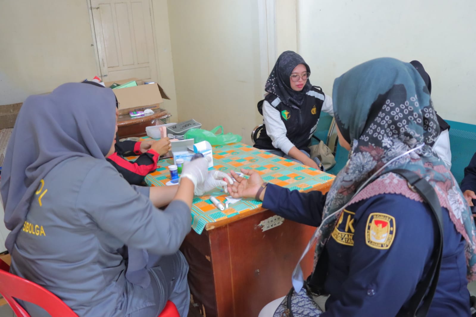 Sidokkes Polres Sibolga Periksa Kesehatan Personel Pam, PPK Dan Panwaslu