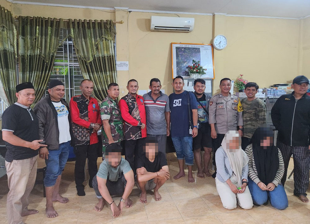 Dua Pasang Remaja Digerebek Warga Lagi Nyabu