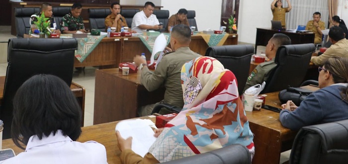 Sekda Pimpin Rapat Persiapan Tim Desk Pilkada 2024