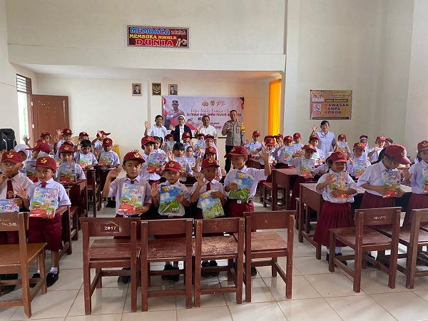 Polres Simalungun Distribusi Buku Ke Pelosok Nusantara