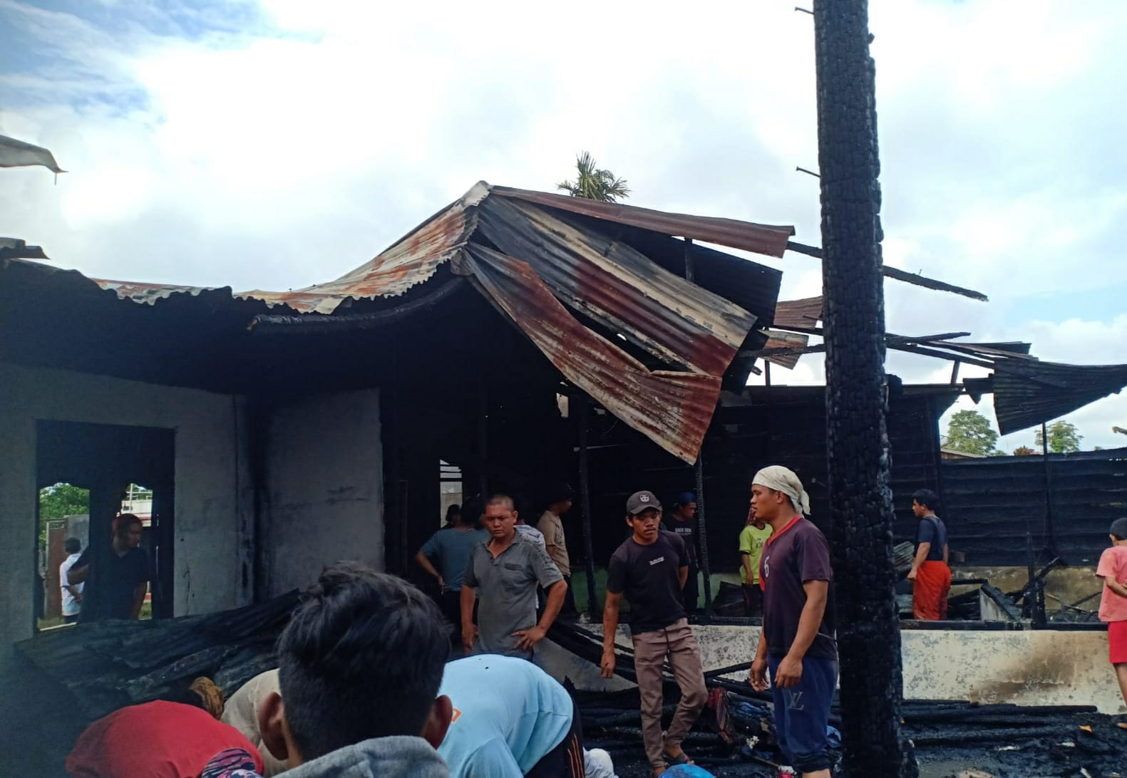 1 Rumah Di Tiga Runggu Ludes Terbakar, Kerugian Capai Ratusan Juta
