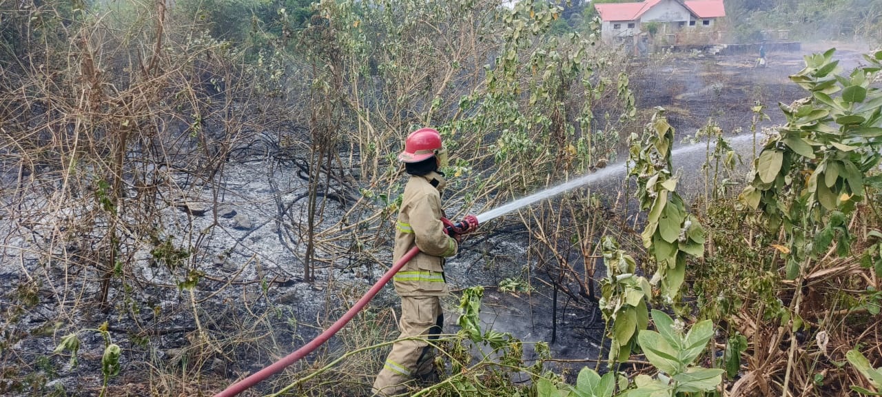 Lagi, Lahan Terbakar Di Lhoknga