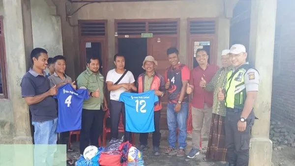 TPL Sumbangkan Alat Olah Raga Ke NNB Angkola Timur
