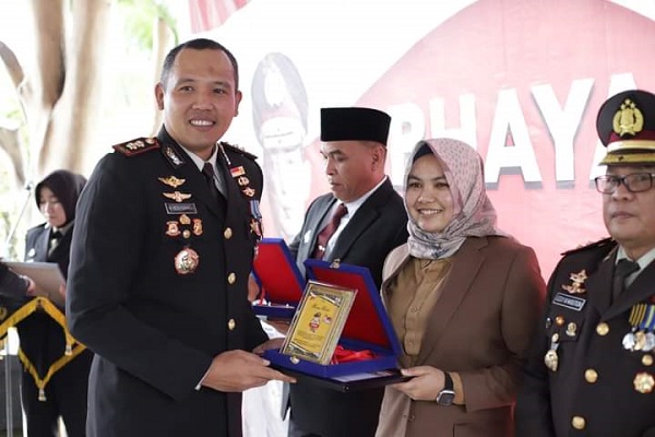Bupati Madina Berharap Polri Kuat Di Tengah Sosmed
