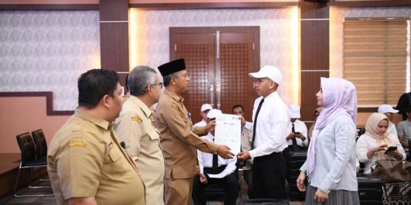 Pemerintah Aceh Lepas 23 Calon Praja IPDN