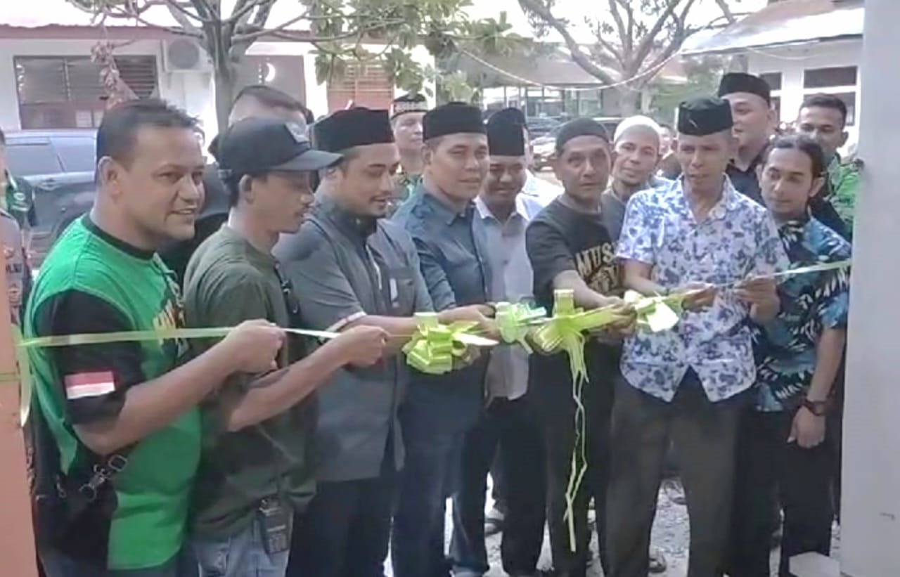 Sekretariat RAPI Kecamatan Darul Imarah Diresmikan