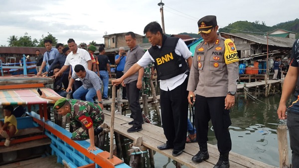 Polisi, BNN Dan TNI Gerebek Tiga Lokasi Diduga Sarang Narkoba