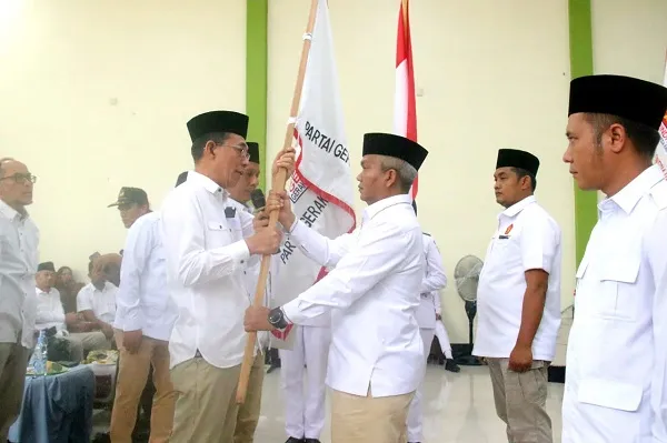 Gus Irawan Kukuhkan Pengurus DPC Partai Gerindra Palas