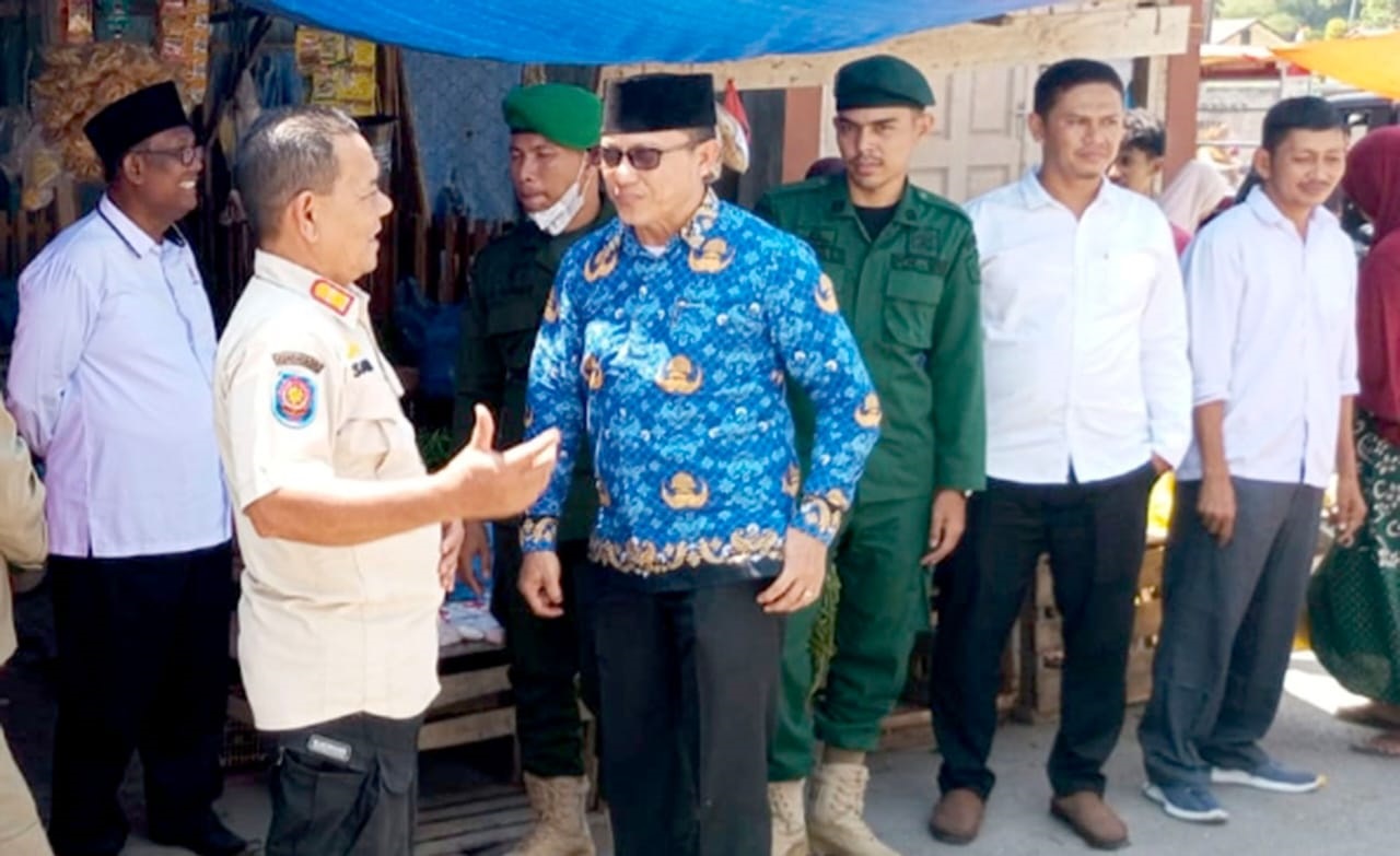 Satpol PP/WH Pidie Larang Pedagang Makanan Di Siang Hari