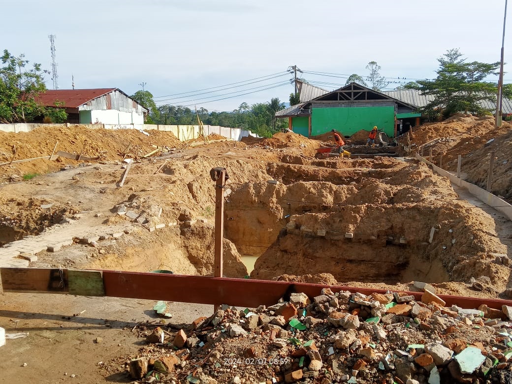 Bangunan Empat Sekolah Madrasah Di Dairi Lamban Dikerjakan