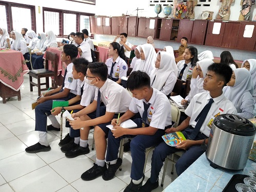 PWI Binjai Gelar Pengenalan Dan Pelatihan Jurnalistik Tingkat SMP