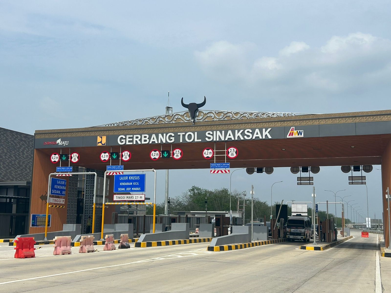 Ruas Tol Tebingtinggi - Sinaksak Rp2.000