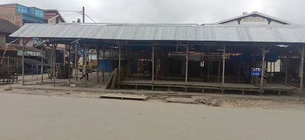 Diresmikan Bupati Tapsel, Pasar Sipagimbar Tak Dipakai
