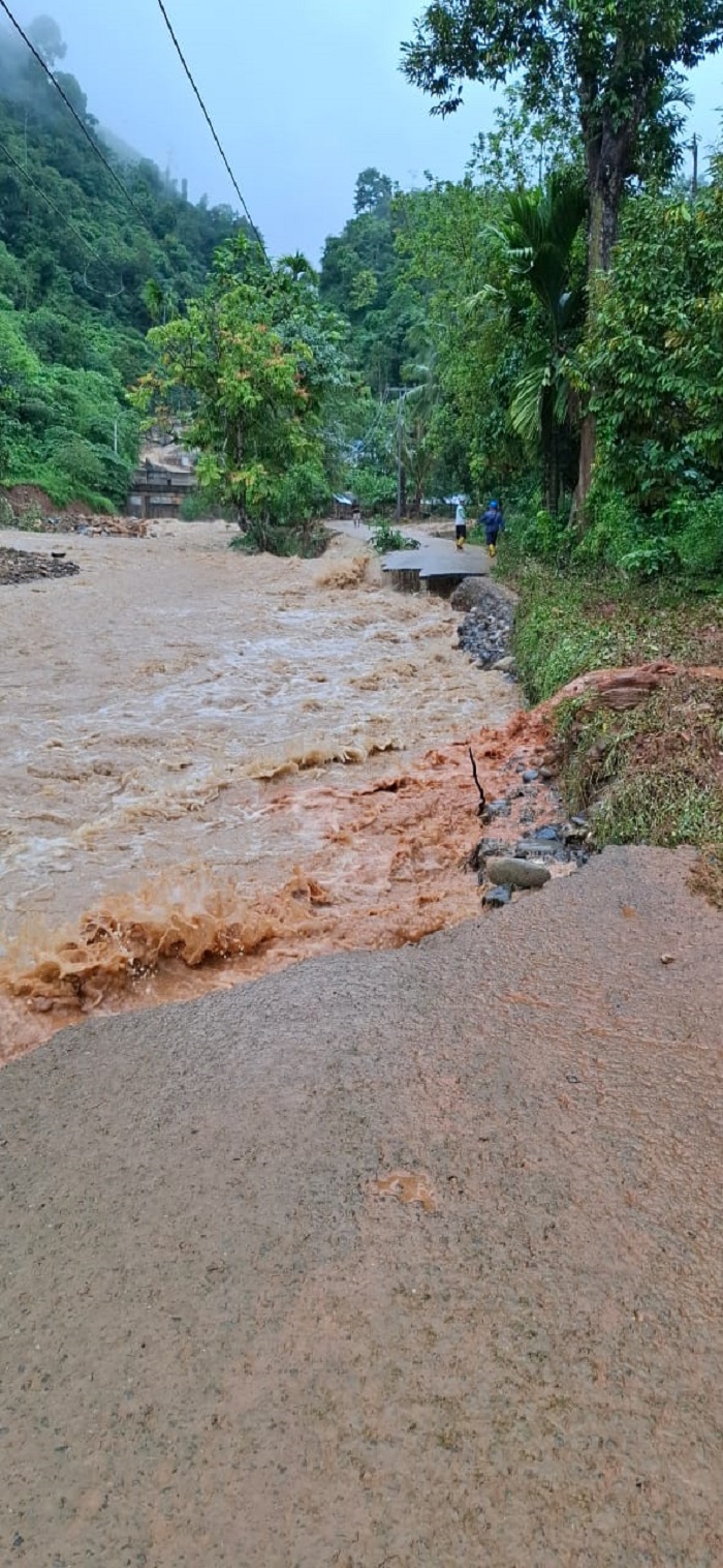 Banjir Bandang Putuskan Jembatan Dan Jalan, Transportasi Lumpuh Di Agara