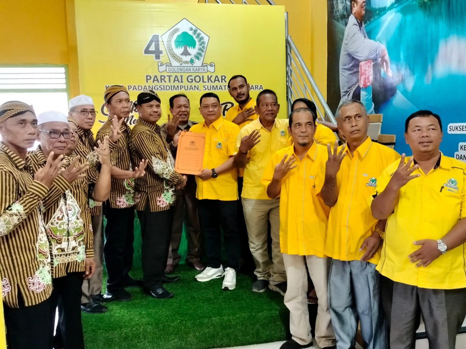 H. Purnadi Mendaftar Ke Golkar Sidimpuan