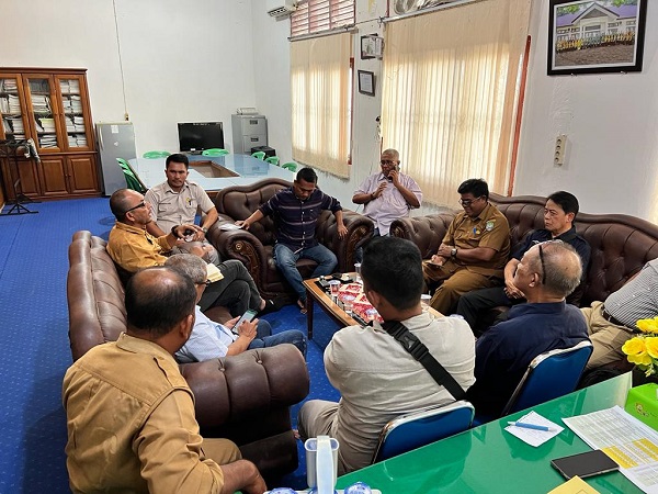 Distanpan Abdya Fasilitasi Penyelesaian Dugaan Dukungan Ganda Lahan Untuk PKS