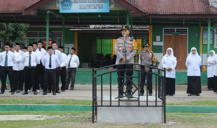 Datangi MAN 1 Padangsidimpuan, Kapolres Ingatkan Bahaya Bullying