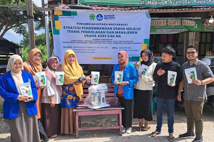 Tim PKM Universitas Samudra Melaksanakan Pemberdayaan UMKM Adee Kak Na