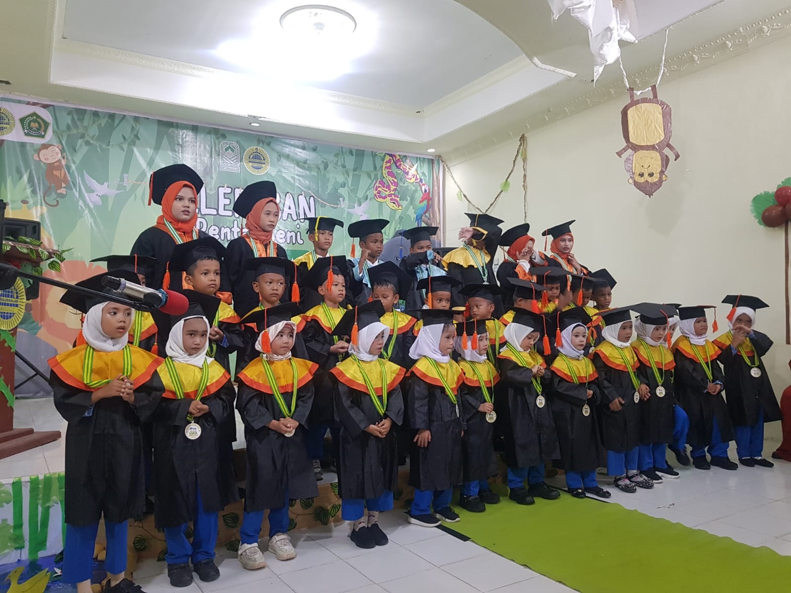 Pelepasan Santri TK Khairun Amala Dan TPA DMT Dirangkai Pentas Seni