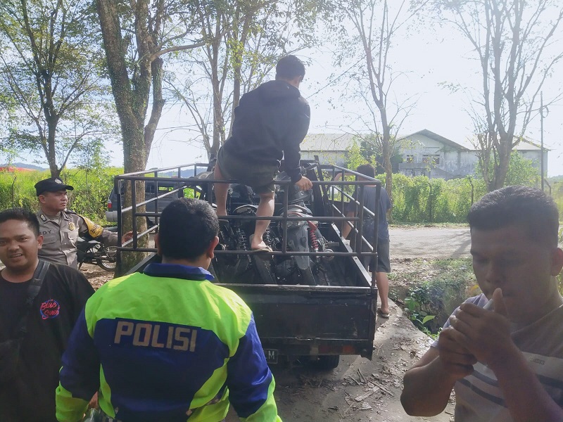 Polisi Razia Balap Liar Di Jalan Bandara Pinangsori