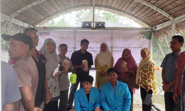 Kelompok Pengabdian Unsam Beri Pelatihan Budidaya Jamur Tiram