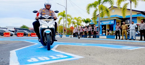 Polres Pidie Uji Coba Ujian Praktik SIM C Berbentuk Sirkuit