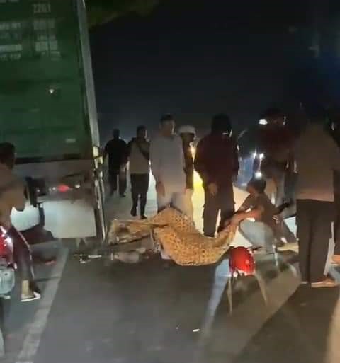 Azhar Tewas Tubruk Truk Parkir