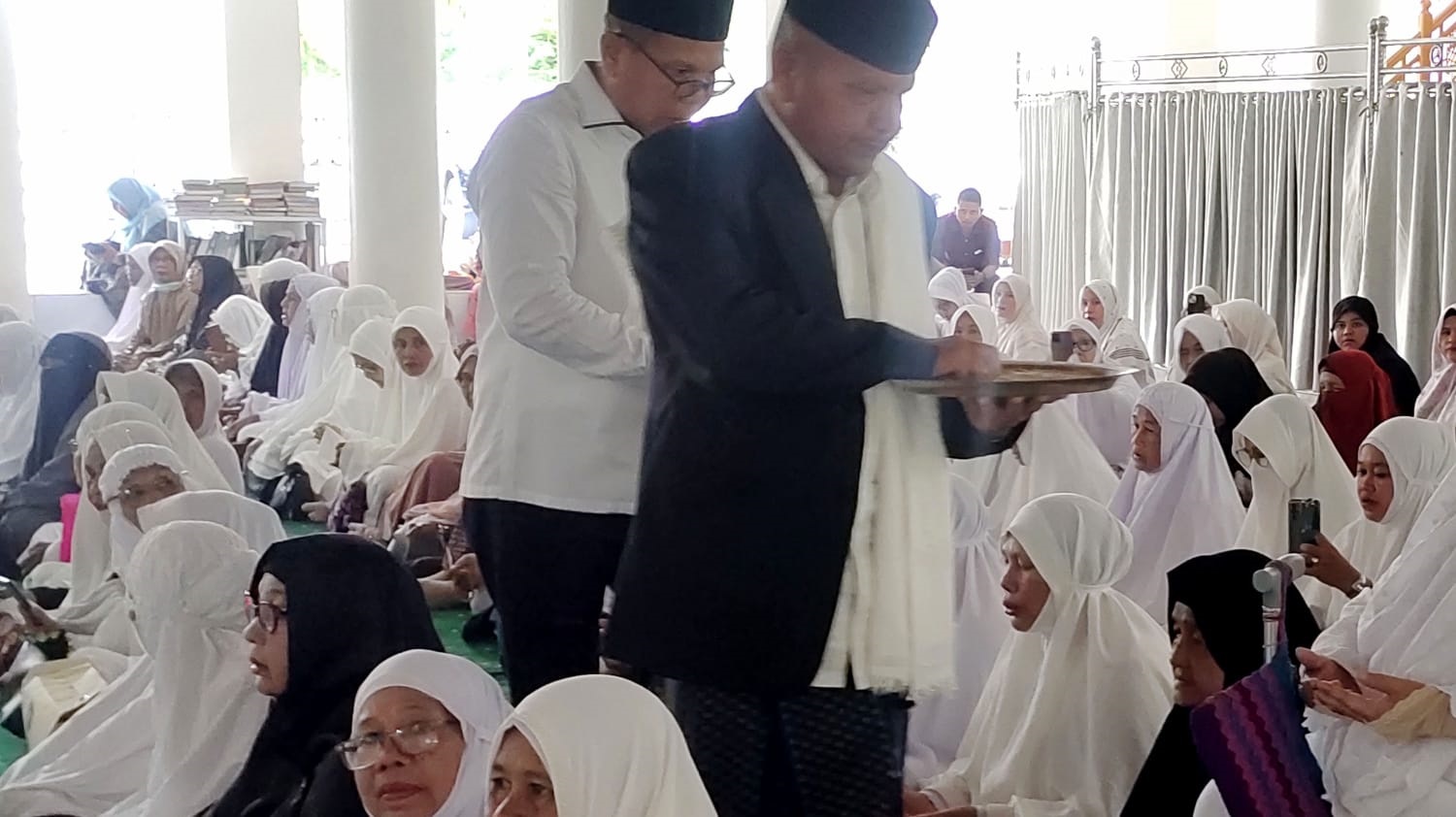 517 Calhaj Pidie Ditepung Tawari, Pj Bupati Pidie Titip Doa