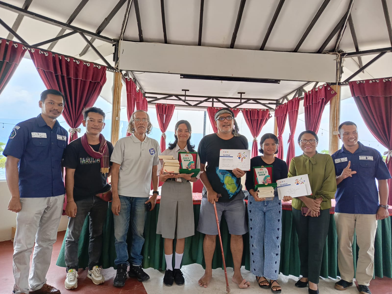 Yayasan Alusi Tao Toba Adakan Lomba Menulis Esai Di Samosir