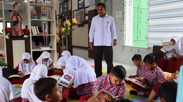 Siswa Diajak Kenali Perpustakaan Umum