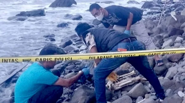 Pemulung Laweung Temukan Tulang Manusia