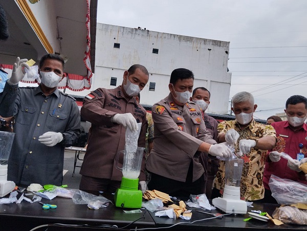 Kejari Binjai Musnahkan BB 59 Perkara Tipidum