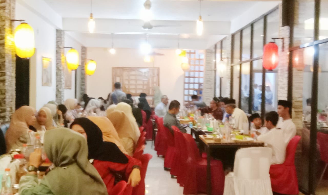 Keluarga Besar SD Muhammadiyah 2 Langsa Bukber